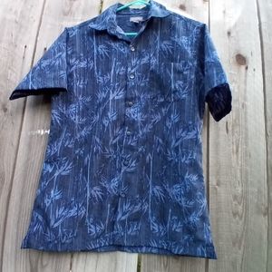 Van Heusen Shirt Mens S/P (14-14 1/2) Blue Hawaiian Short Sleeve One Pocket